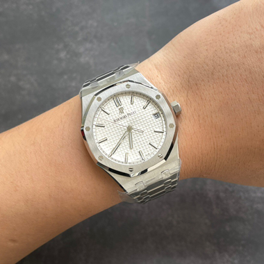 ZF 愛彼白面15500愛彼皇家橡樹系列15500ST.OO.1220ST.01腕表